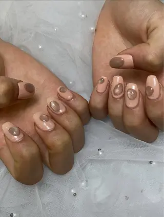 ネイル S LOUNGE NAIL所属・パーツたくさん🍓 SUMIのネイルデザイン