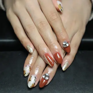 ネイル 高田 ちかこのネイルデザイン