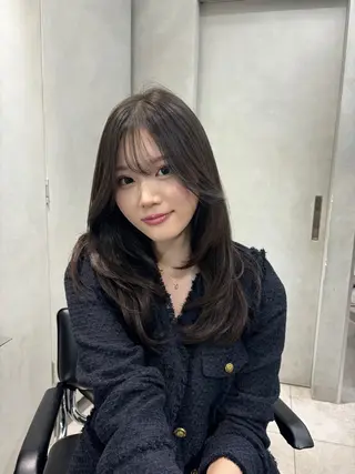 セミロング emi 韓国ワンホンヘアのヘアスタイル