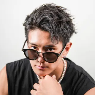 ショート カラー パーマ メンズ 🔥メンズ🔥かっこ いいが正義！代表柿崎のヘアスタイル