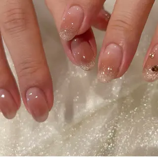 ミディアム Nishiyama Honokaのネイルデザイン