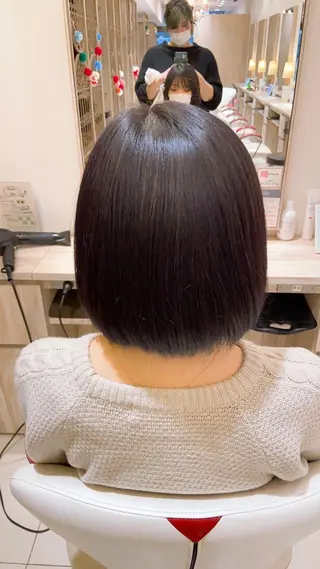 カラー MANAMI MORITAのエステ・リラクイメージ