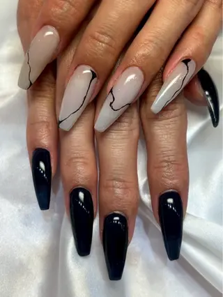 ネイル Ashliy大宮☆ アシュリーのネイルデザイン