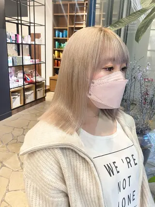 ショート COCOLOeAST所属・yumeno🫧 ハイトーン/ボブ🕊のヘアスタイル