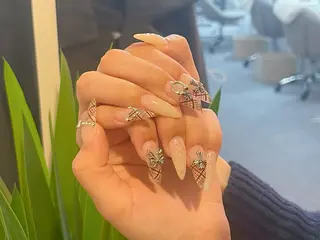 ネイル Yuu🎀 Belle Nailのネイルデザイン