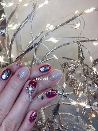 ミディアム ネイル 長さ出し専門 nynaのネイルデザイン