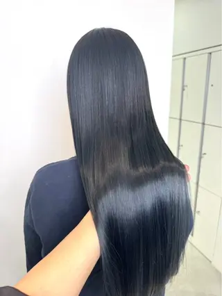 ロング 森山 遥葵のヘアスタイル