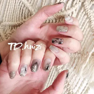 ミディアム めぐみのネイルサロン 惠のネイルデザイン