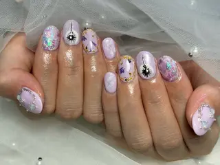 ネイル ✴︎ Delightのネイルデザイン