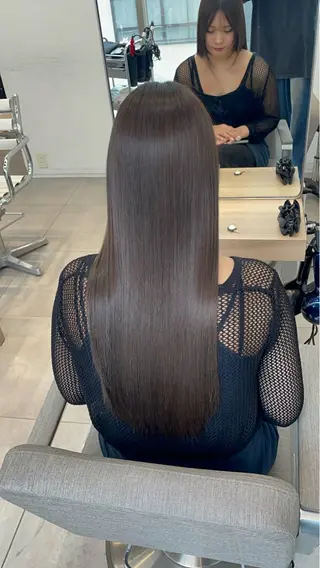 ロング ✨髪質改善✨美髪 矯正🫧小泉のヘアスタイル