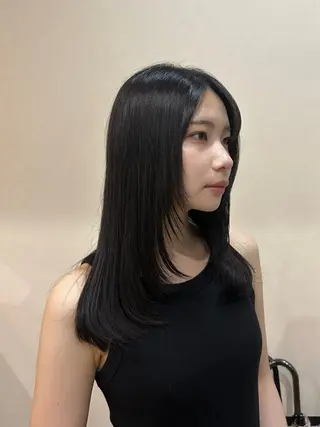 セミロング MIDORI🎀 透明感/ベージュのヘアスタイル