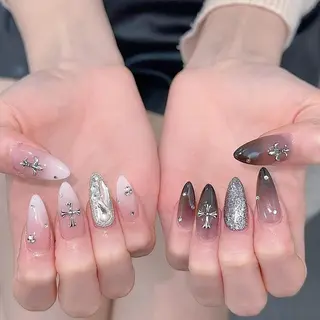 ネイル Queens ゲンのネイルデザイン