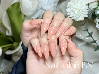 ネイル E.N🦋 長さ出し/持ち込みのネイルデザイン