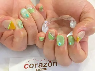ネイル corazon所属・ネイリスト aicoのネイルデザイン