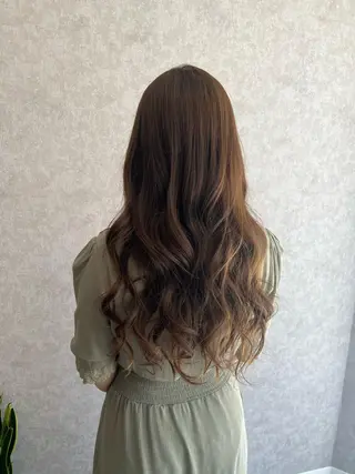 ロング Rio/ヘアセット/ ハイトーンカラーのヘアスタイル