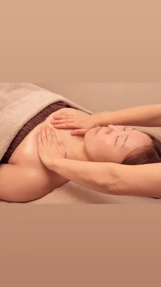 Deco^ph  デコパ所属・デコパ　水野 祥代のエステ・リラクイメージ