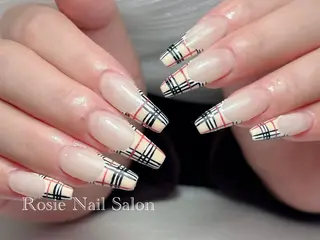 ネイル Rosie Nail サロン南越谷のネイルデザイン