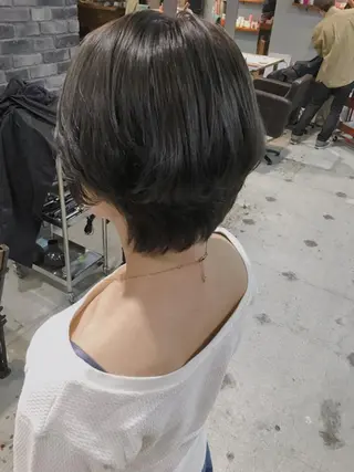 ショート カラー 代表 中島貴志のヘアスタイル