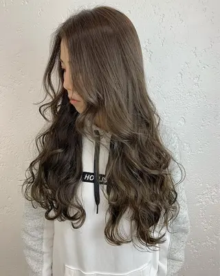 ロング boutique misakiのヘアスタイル