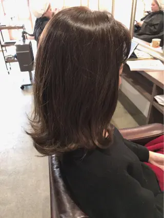 ミディアム カラー レイヤーカット匠 イソザキノリユキのヘアスタイル