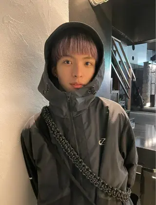 ショート カラー メンズ スパイラルパーマ 🌐hina⭐️のヘアスタイル