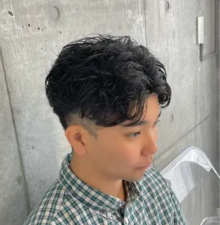 ショート メンズ ʜᴀʀᴜᴋᴀ♱メンズ ウルフ/ブリーチのヘアスタイル