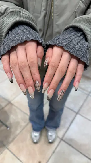 ネイル She NAIL ♡takeshitaのネイルデザイン