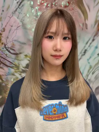 セミロング カラー ᴘʀɪᴢᴇ 🌜 ᴀɴʀɪ 🌜のヘアスタイル