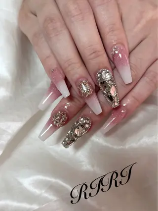 ネイル riri オーナーのネイルデザイン