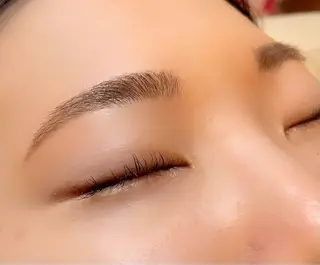 アイブロウ 𝑆𝑎𝑜𝑟𝑖 🦋💎のマツエク・マツパデザイン