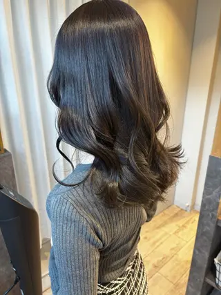 ミディアム 安和 大貴のヘアスタイル