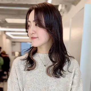 ミディアム カラー ブリーチなし/レイヤ ー特化🌈Tommyのヘアスタイル