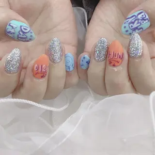 ネイル Nail salon Honey Beeのネイルデザイン