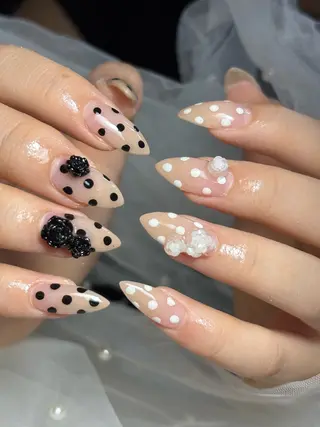 ネイル ✴︎ Delightのネイルデザイン