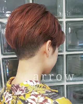 ショート カラー arrow🖤 もえみのヘアスタイル