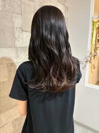 ロング ASTRANTIA栄所属・菅野 凪紗のヘアスタイル