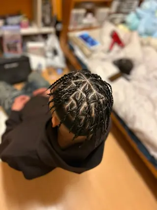 ショート ヘアアレンジ メンズ ブラックヘア🧜‍♂ 😈itsuki👿のヘアスタイル