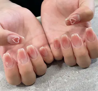 ネイル 東 千夏のネイルデザイン