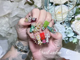 ネイル E.N🦋 長さ出し/持ち込みのネイルデザイン