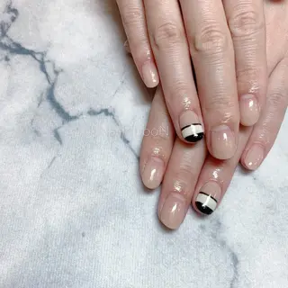 ネイル ネイルリボン 受付スタッフのネイルデザイン