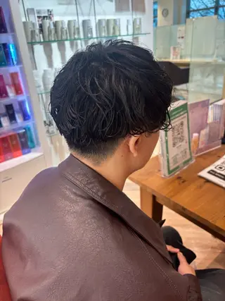 パーマ ゆい/パーマ/レイヤ ー/似合わせカラーのヘアスタイル