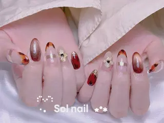 ネイル パラジェル＆フィルイン取り扱いサロンSol Nail所属・Sol Nail ミネのネイルデザイン