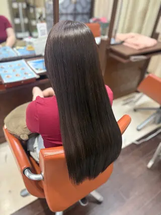 ロング カラー 垢抜けデザイナー/ ハイトーン/朝倉友香のヘアスタイル