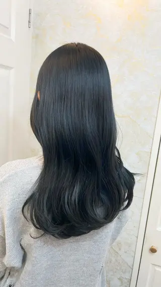 セミロング 髪質改善特化💫 韓国ヘアAyumuのヘアスタイル