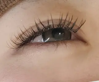 マツエク・マツパ aim所属・H Mizukiのマツエク・マツパデザイン