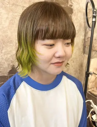 ショート カラー ブリーチ、パーマ 西部笑のヘアスタイル