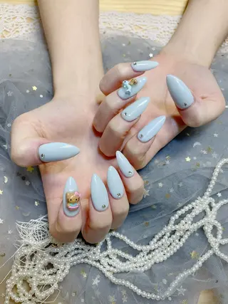 ネイル Azu nail salon所属・ネイリスト あずさのネイルデザイン
