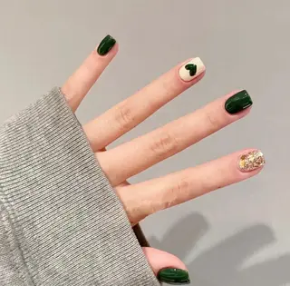 ネイル れん 蓮のネイルデザイン