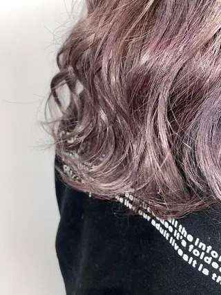 セミロング カラー 透明感カラー 天羅のヘアスタイル