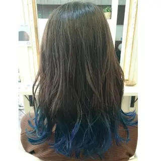 セミロング ヘアアレンジ カラー グラデ❣️インナー 派手髪Fumiyoのヘアスタイル